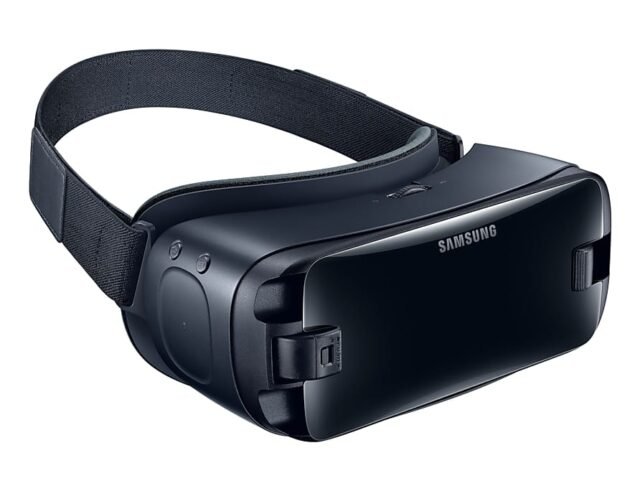 Samsung Gear VR with Controller Type-C - Image 5